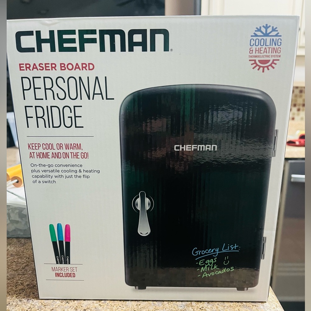 Chefman Mini fridge